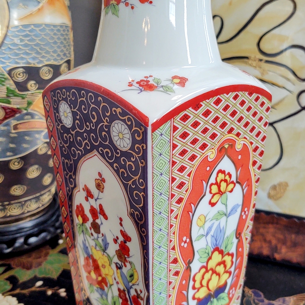 Large VTG Old Imari Japanese vase planter porcelian 22K accent floral Asian art